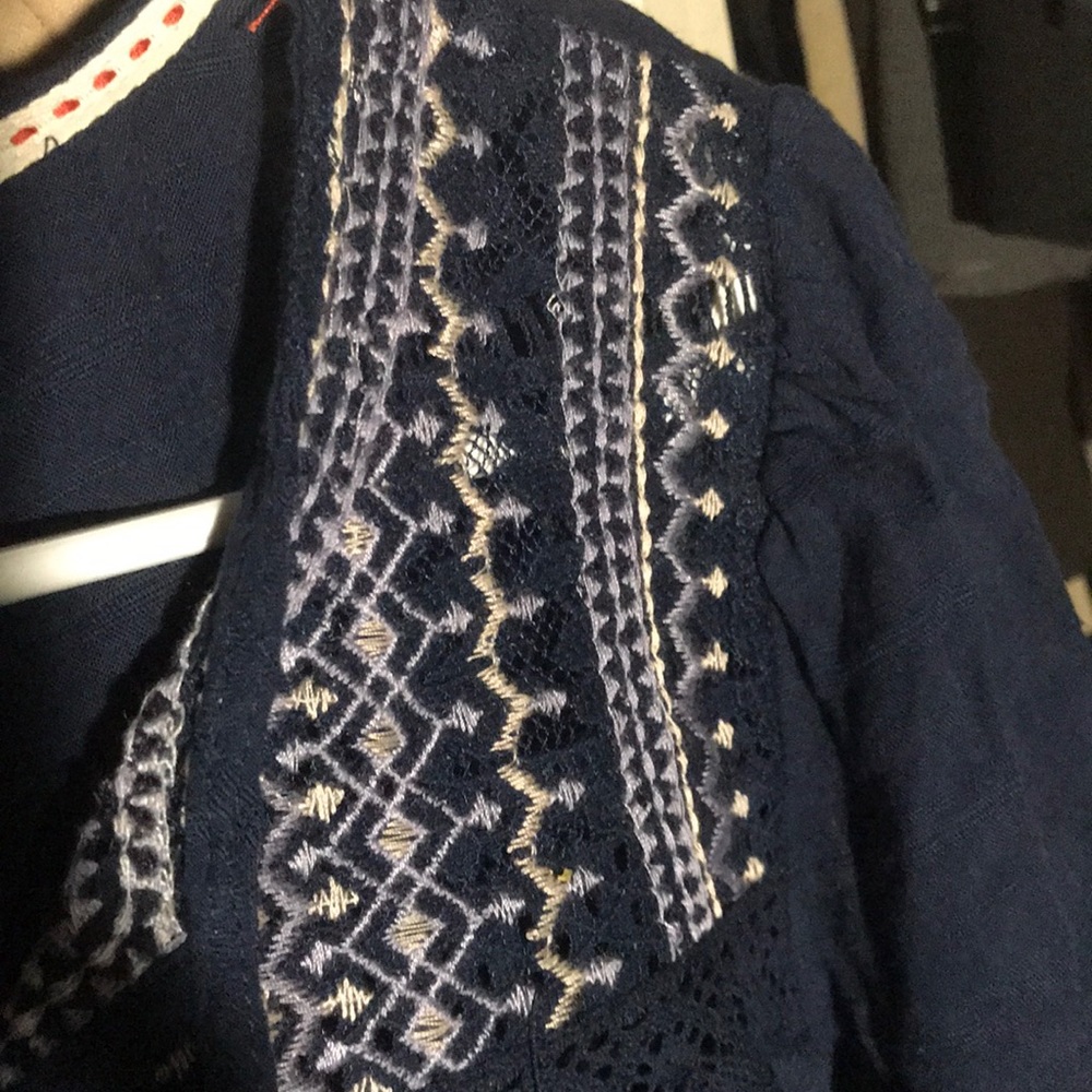 Embroidered Blouse - Picture 2 of 3